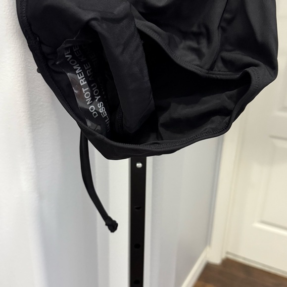 NWT TA3 Swimwear Plungey Black One Piece Size XL Reg/ Long Shapewear $178 MSRP - Picture 6 of 8